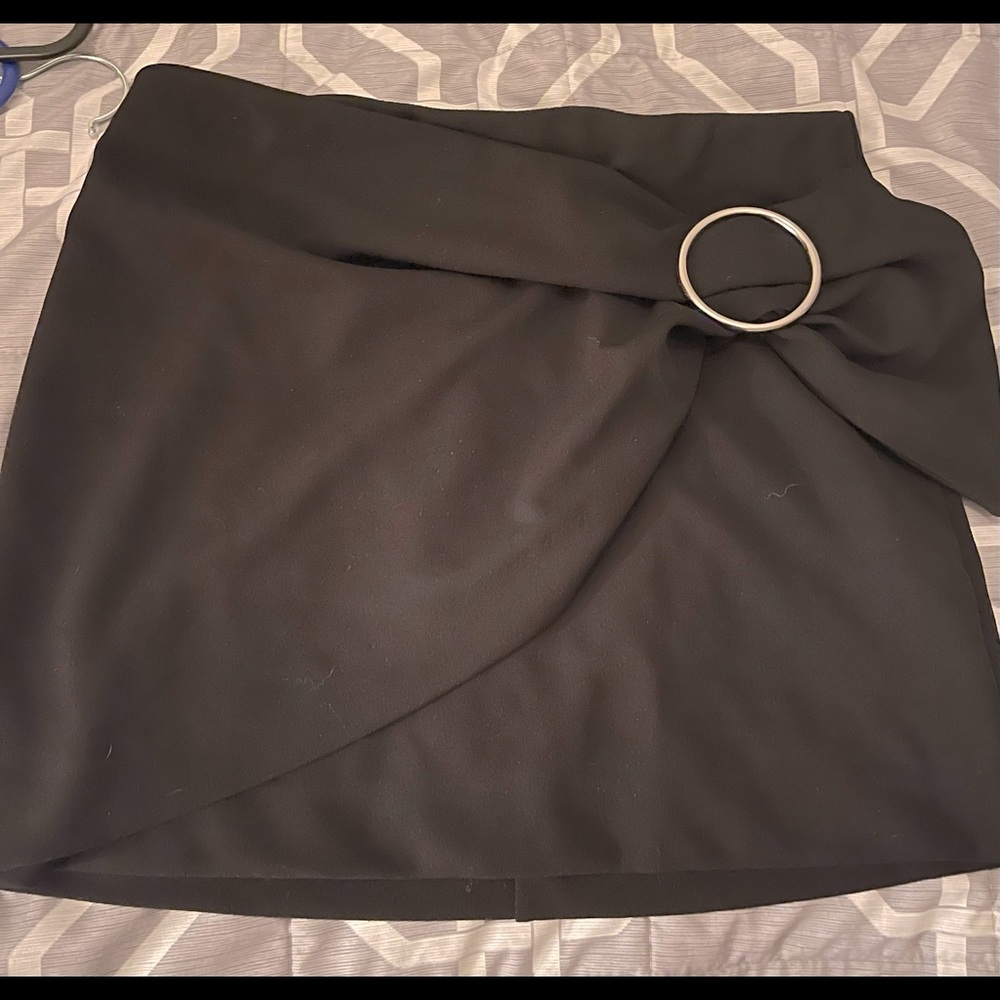 Express mini skirt